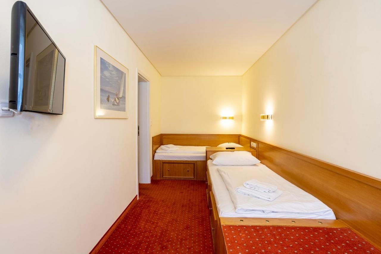Ringhotel Warnemuender Hof Rostock Exterior foto