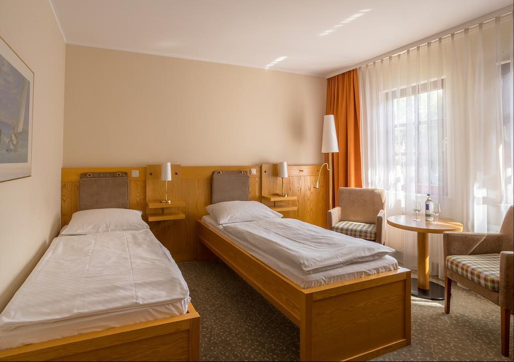 Ringhotel Warnemuender Hof Rostock Exterior foto